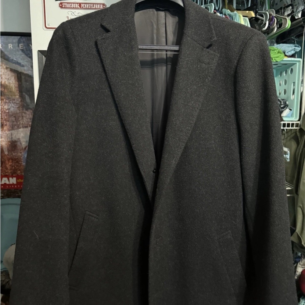 Brooks Brothers Overcoat Mens 46R
Wool Topcoat Black